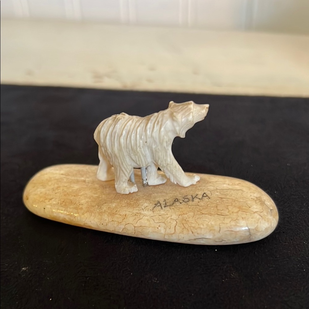 Vintage Intuit Art carved Alaska Bear Figurine on Ivory Base